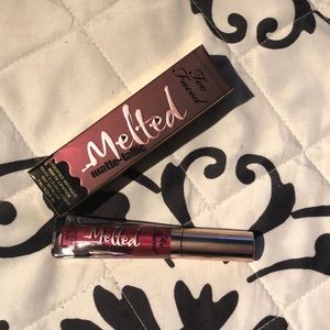 Too Faced - Melted
